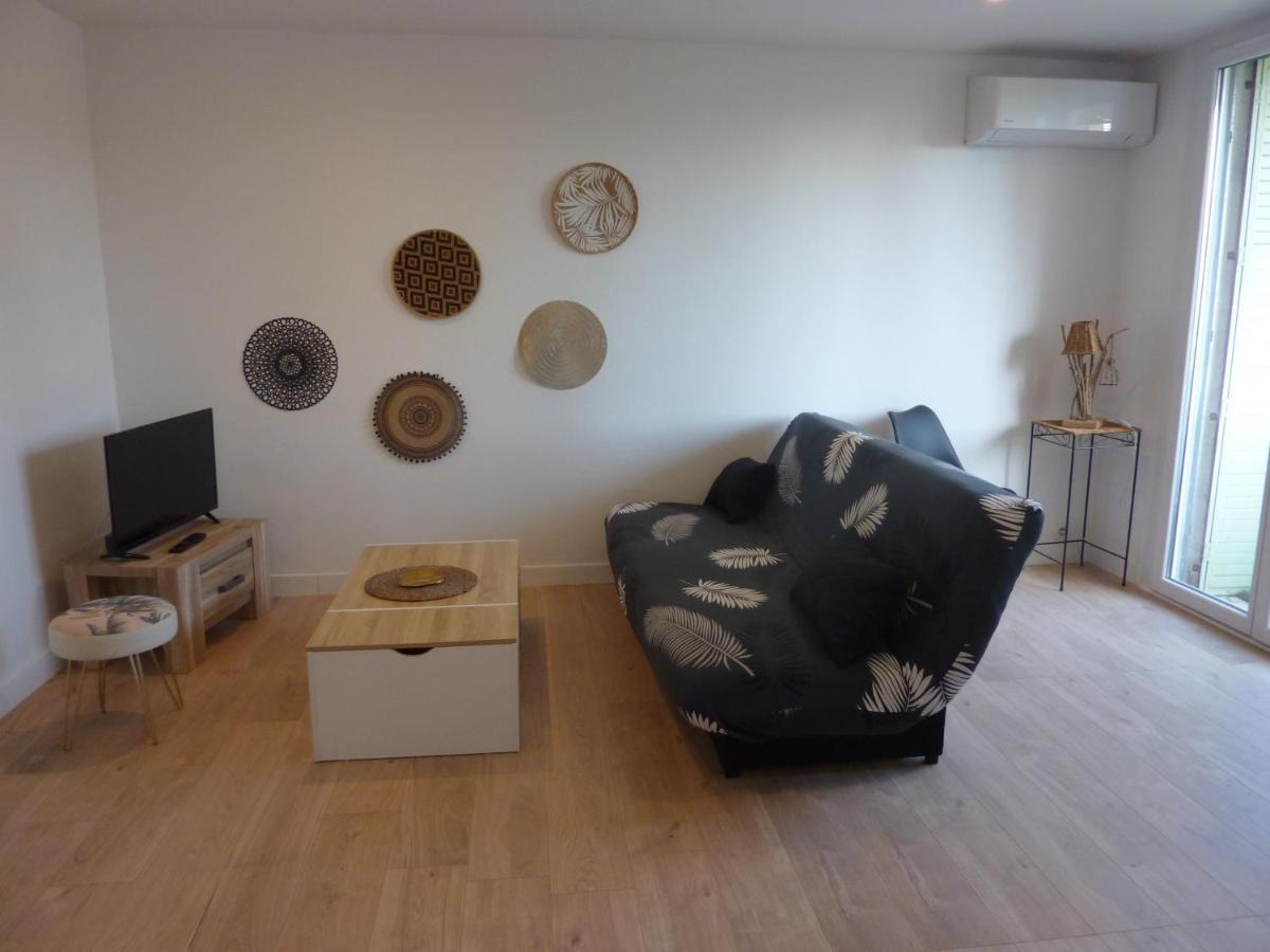 Apartment Le Lavarin Balcon Et Parking Prive Wifi