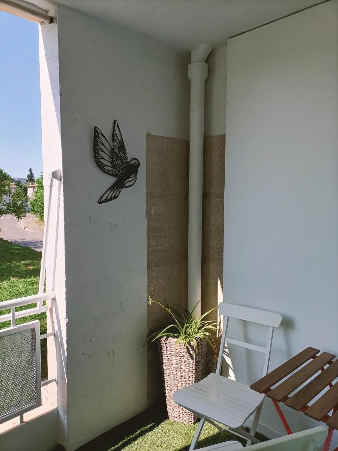 Apartment Le Lavarin Balcon Et Parking Prive Wifi Avignon